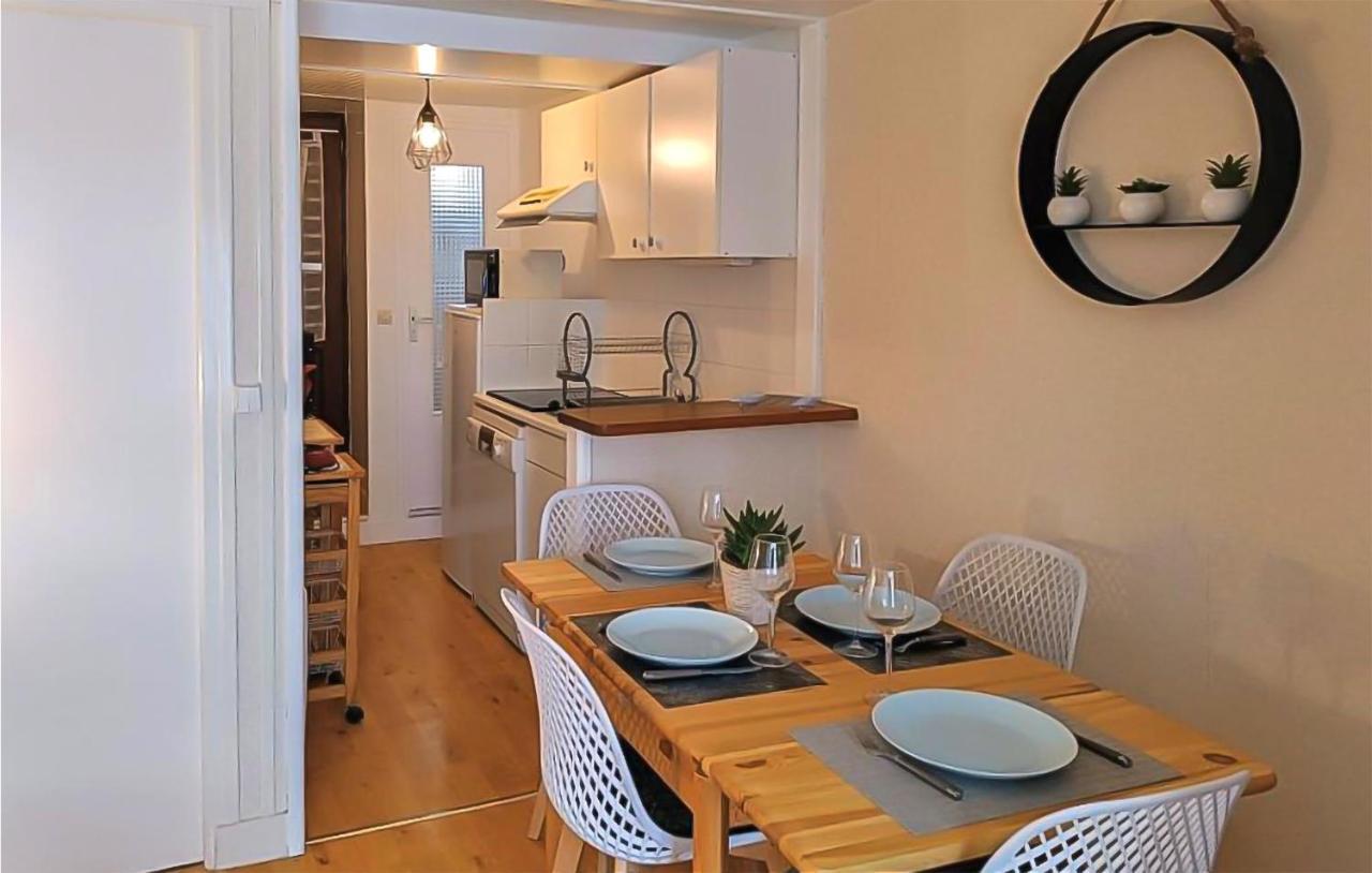 1 Bedroom Lovely Apartment In 格朗德康迈西 外观 照片