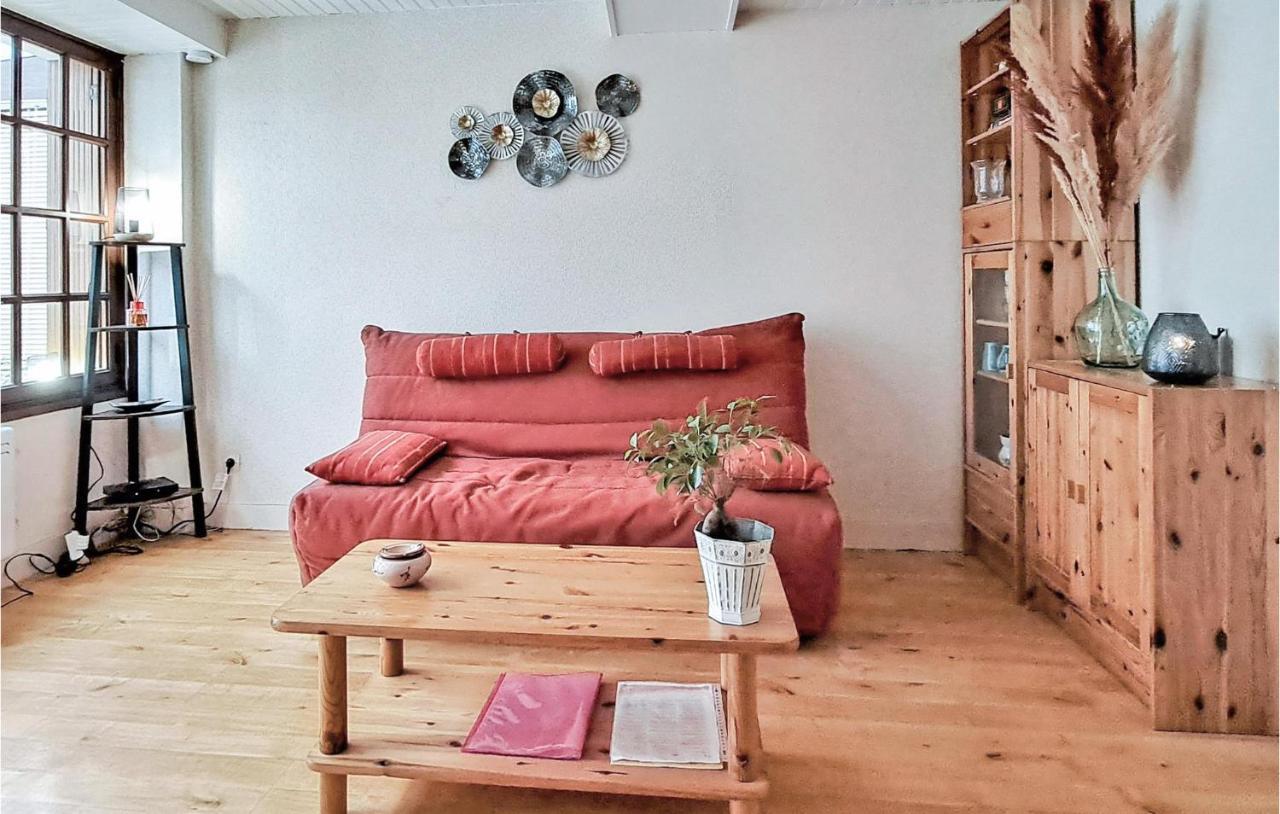 1 Bedroom Lovely Apartment In 格朗德康迈西 外观 照片